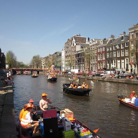 Amsterdam Hostel Uptown Luaran gambar