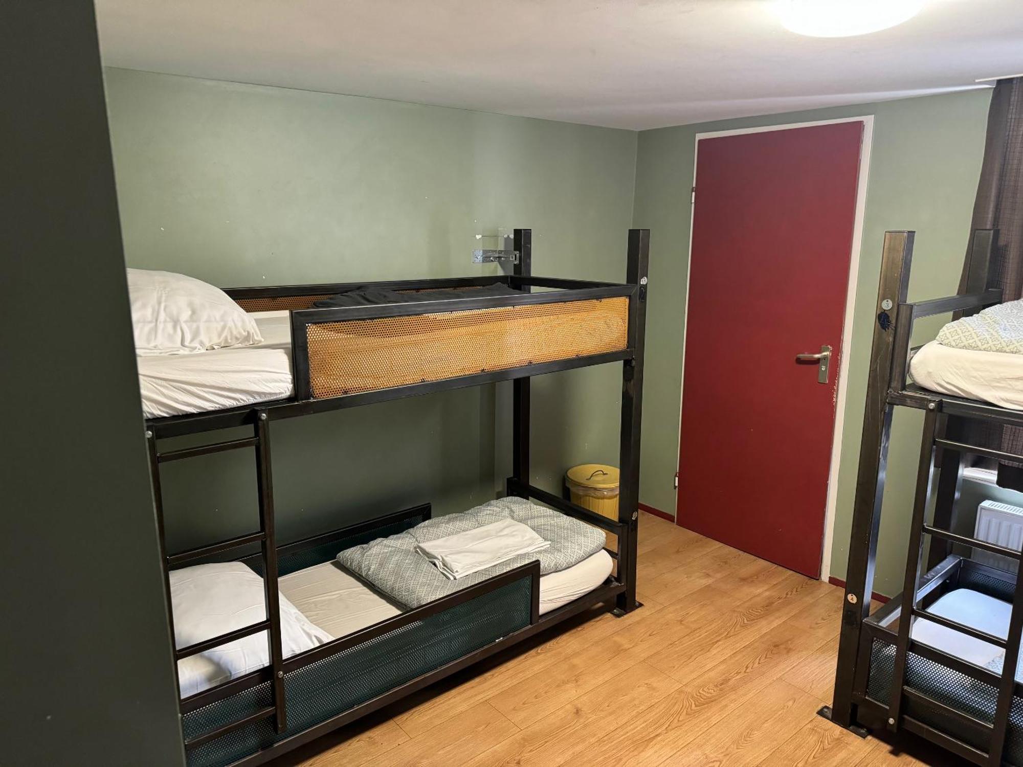 Amsterdam Hostel Uptown Luaran gambar