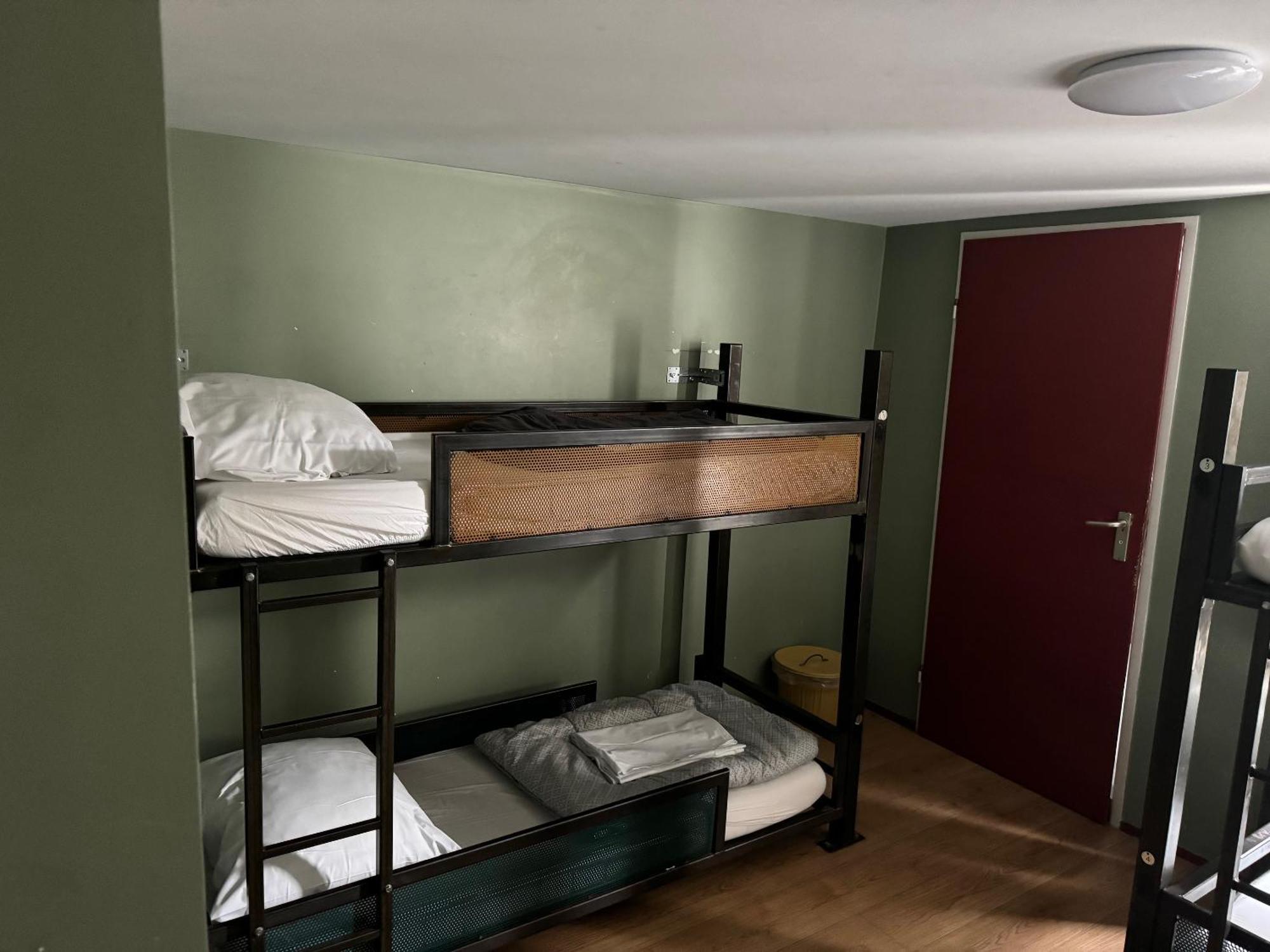 Amsterdam Hostel Uptown Luaran gambar